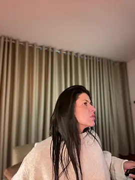 Alice Biel online show from July 12, 10:54 pm