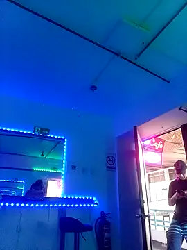 bbferlinaa online show from February 18, 5:56 pm