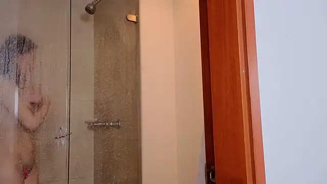 sexfire lalita online show from April 14, 6:30 pm