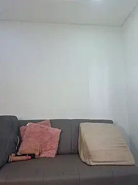 Anal Luucia online show from March 14, 12:50 pm