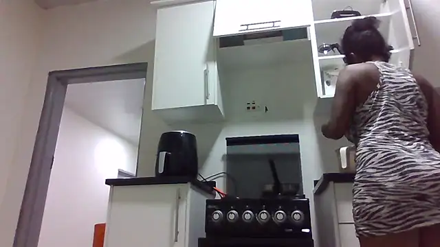 sweets 80 online show from April 11, 3:34 am