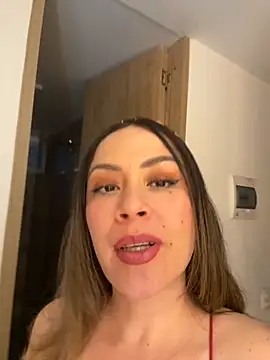 Snapshot of Elizabeth_Dupont chatting on September 27, 11:01 pm Elizabeth Dupont online show from September 27, 11:01 pm