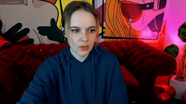 MaribelRiverr  online show from April 3, 5:38 am