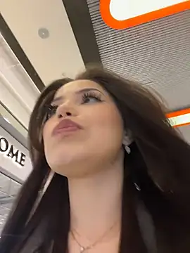 Chloe  Moon online show from April 2, 3:42 pm