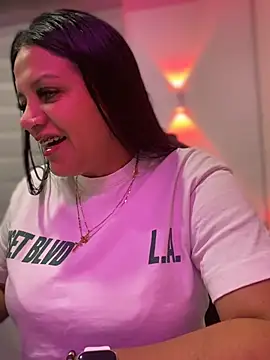 Milff parkerrr online show from April 18, 1:30 am