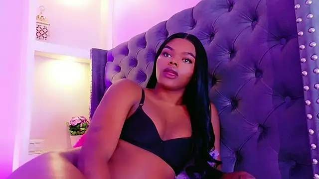 CamiEstrada online show from February 10, 7:11 am