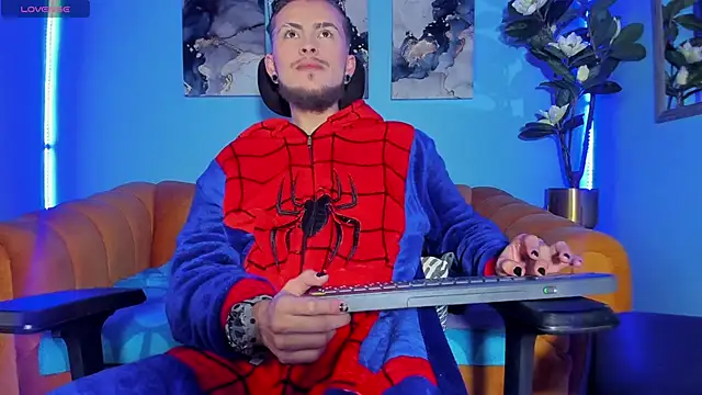  hairybeard  online show from September 18, 9:35 pm