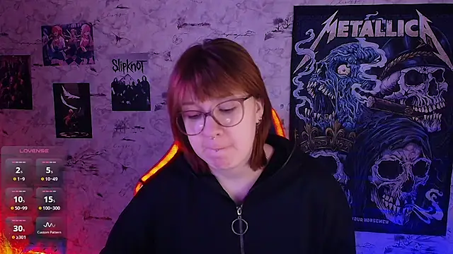 Rudy 02 online show from April 8, 1:02 pm