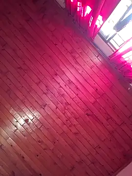      sams online show from April 8, 9:06 pm