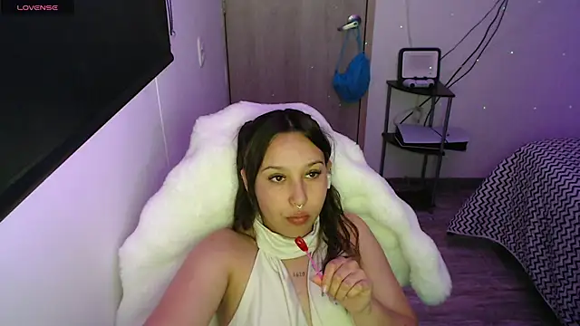 Snapshot of Skarlet_Adams28 chatting on October 1, 9:20 pm Skarlet Adams28 online show from October 1, 9:20 pm