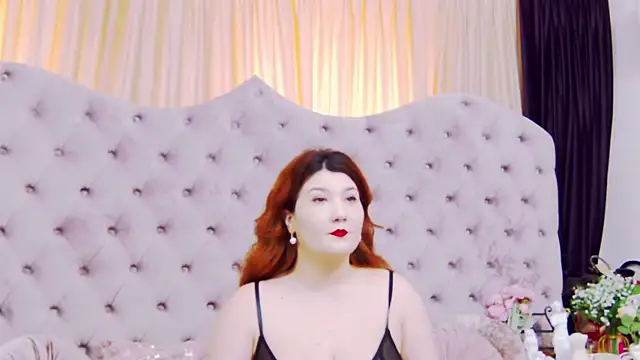 PenelopeLynnx online show from April 8, 9:44 am