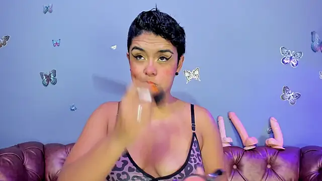 Kaira mosse online show from October 29, 12:42 pm