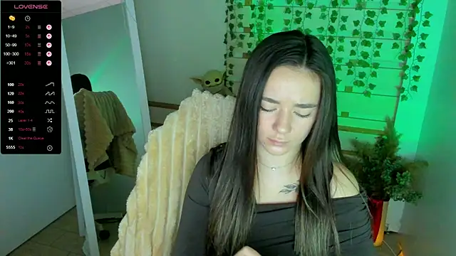 Bella XO online show from September 28, 7:25 am