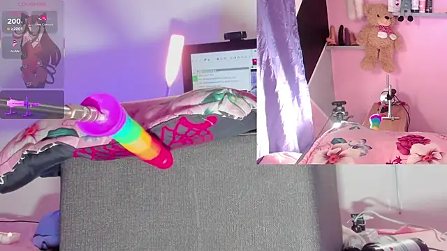 kira touka online show from December 4, 4:26 am