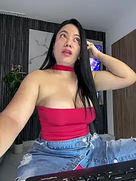 Abril10  online show from April 18, 3:25 pm