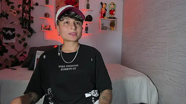 Snapshot of ZuryRamirez_ chatting on October 24, 9:11 pm ZuryRamirez  online show from October 24, 9:11 pm