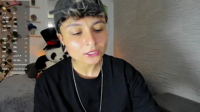 Snapshot of ZuryRamirez_ chatting on September 20, 8:07 pm ZuryRamirez  online show from September 20, 8:07 pm