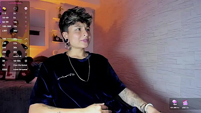 Snapshot of ZuryRamirez_ chatting on September 21, 8:40 pm ZuryRamirez  online show from September 21, 8:40 pm