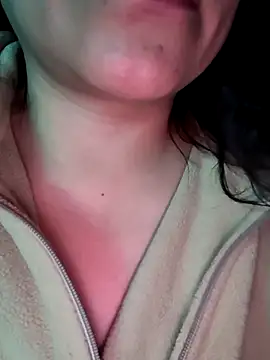 Kasandra02 online show from March 28, 3:39 am