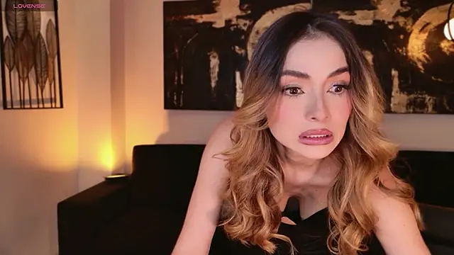 StacyWoods online show from March 19, 1:26 pm