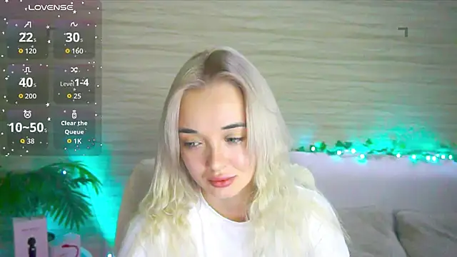 Ashley S online show from September 23, 10:30 pm