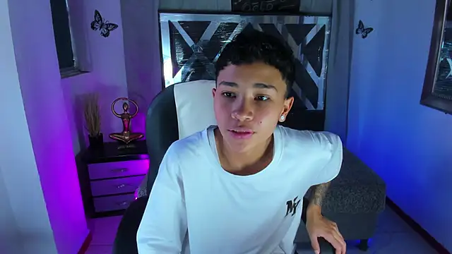 nova sex01 online show from June 10, 8:51 pm