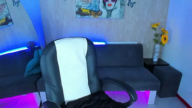 nova sex01 online show from March 23, 8:37 pm