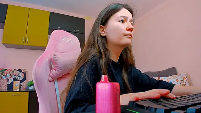 Snapshot of ameli_moon chatting on September 27, 11:06 am ameli moon online show from September 27, 11:06 am