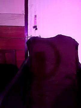 Suhanakhan00 online show from December 20, 7:12 am