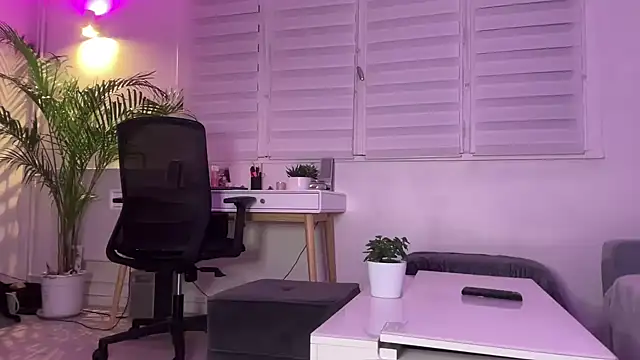 Serena 4you online show from November 5, 10:04 pm