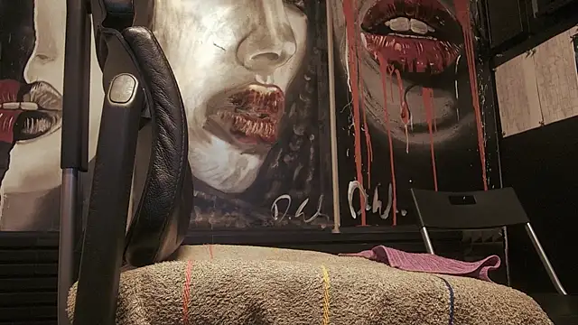 dani4334 online show from October 8, 8:51 am