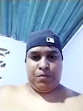 lucasandSofi online show from September 29, 10:15 pm