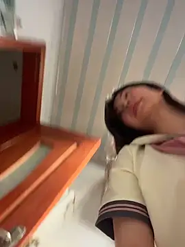 ssyyds8866 online show from April 16, 1:00 pm