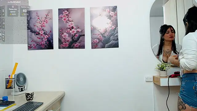 lily f00x online show from February 19, 12:59 pm