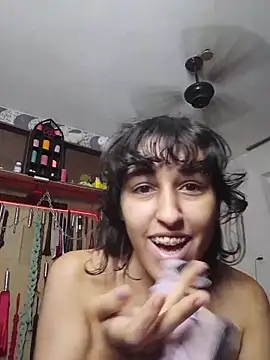 Sw Mahnenwolf online show from December 2, 12:40 pm