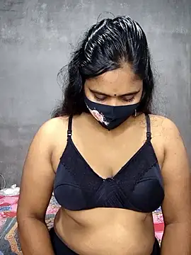 Hot Maleka online show from September 19, 2:10 am