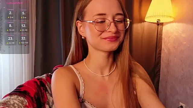 Tiffanyhunt online show from December 17, 3:27 pm