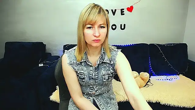 Incredible Ariela online show from March 26, 10:17 am