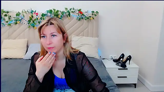 Incredible Ariela online show from April 16, 10:15 am