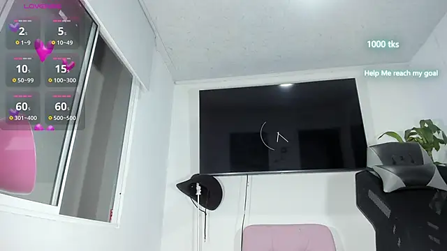 emily palmeer online show from November 15, 10:38 am