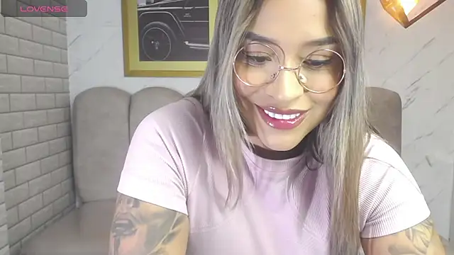  Charlotte v online show from April 21, 4:30 am