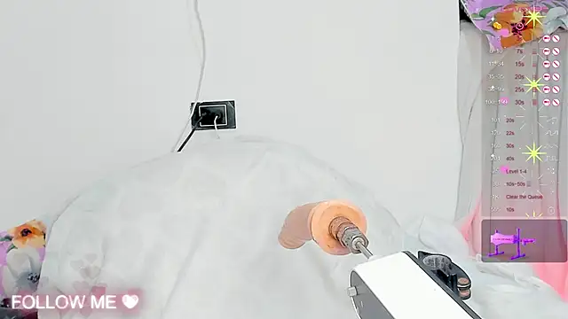 kassandra 26  online show from April 22, 10:29 pm