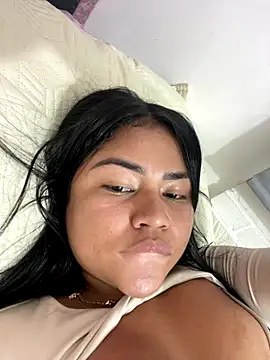 aashley jones online show from December 18, 1:54 am