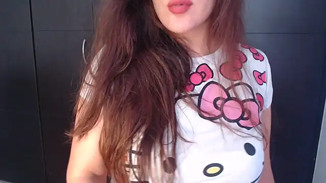 AdharaLujan online show from March 4, 5:08 pm