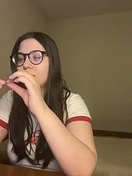 Prudie Gabriella online show from November 8, 4:23 pm