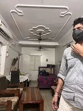 John desihunk online show from April 21, 9:27 am