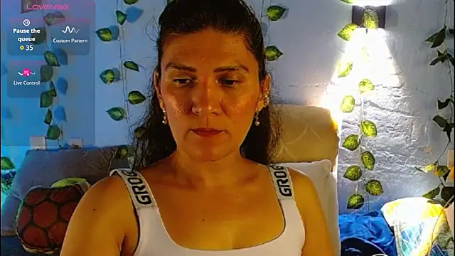 venus swet  online show from October 27, 1:56 am