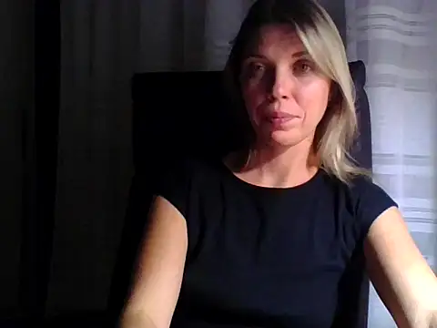 VelvetLove287 online show from October 3, 7:19 pm