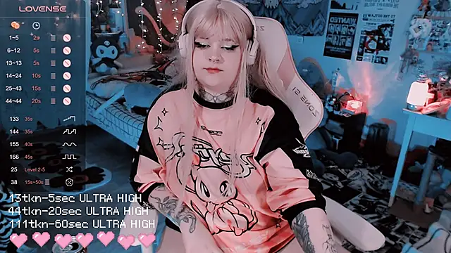 noori  hope online show from November 22, 9:39 pm