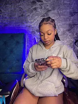 Melany Williams online show from March 13, 1:23 pm